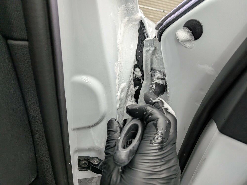 ドアヒンジ洗浄