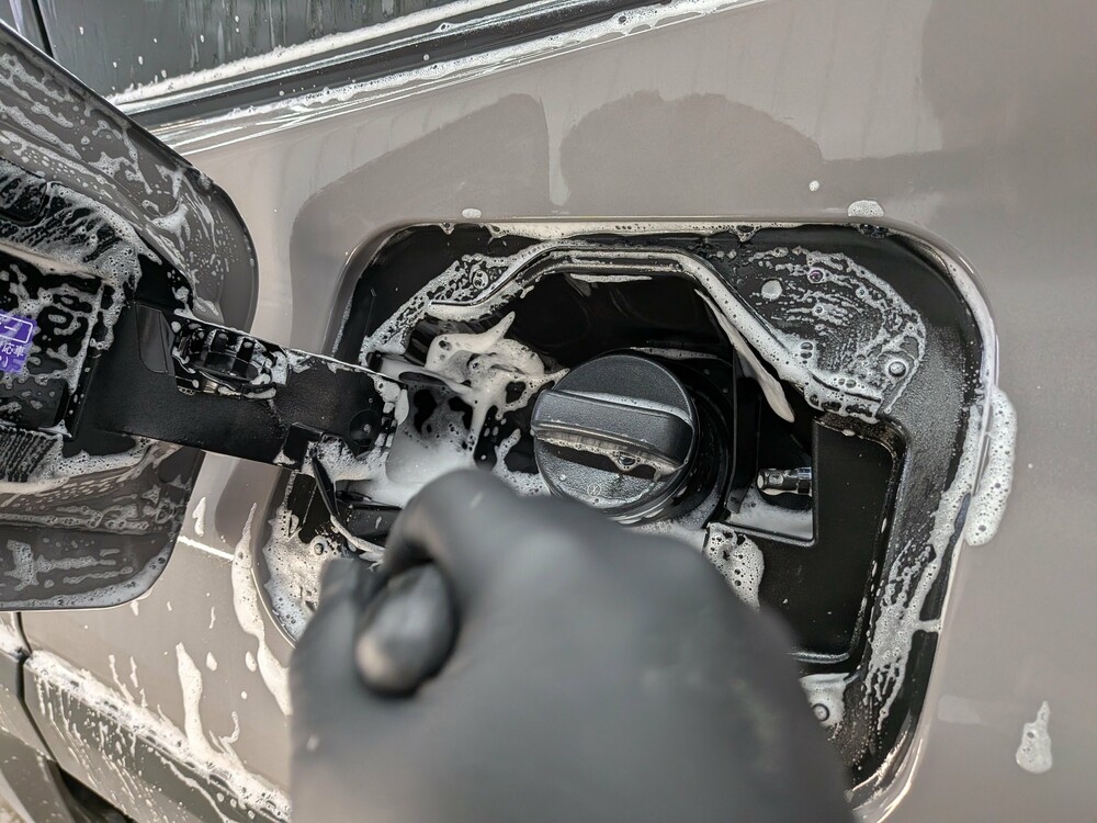 トヨタ RAV4 ハイブリット アドベンチャーコーティングブログの画像10 札幌・江別で高耐久ガラスコーティング