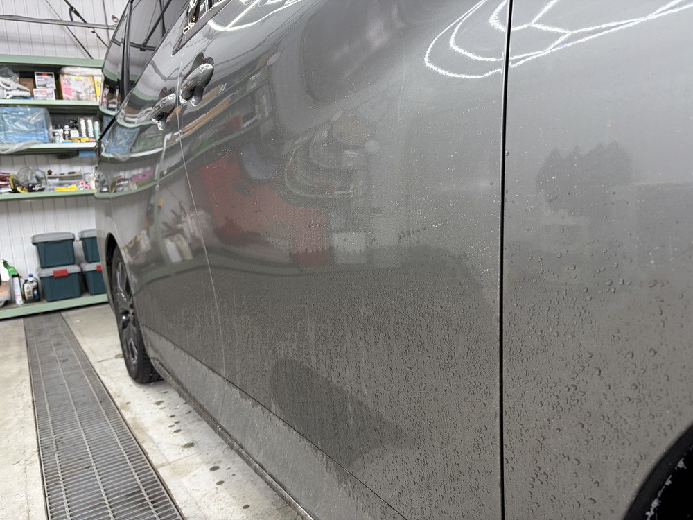 トヨタ ヴェルファイア Z Premier E-Fourコーティングブログの画像3　札幌・江別で高耐久ガラスコーティング