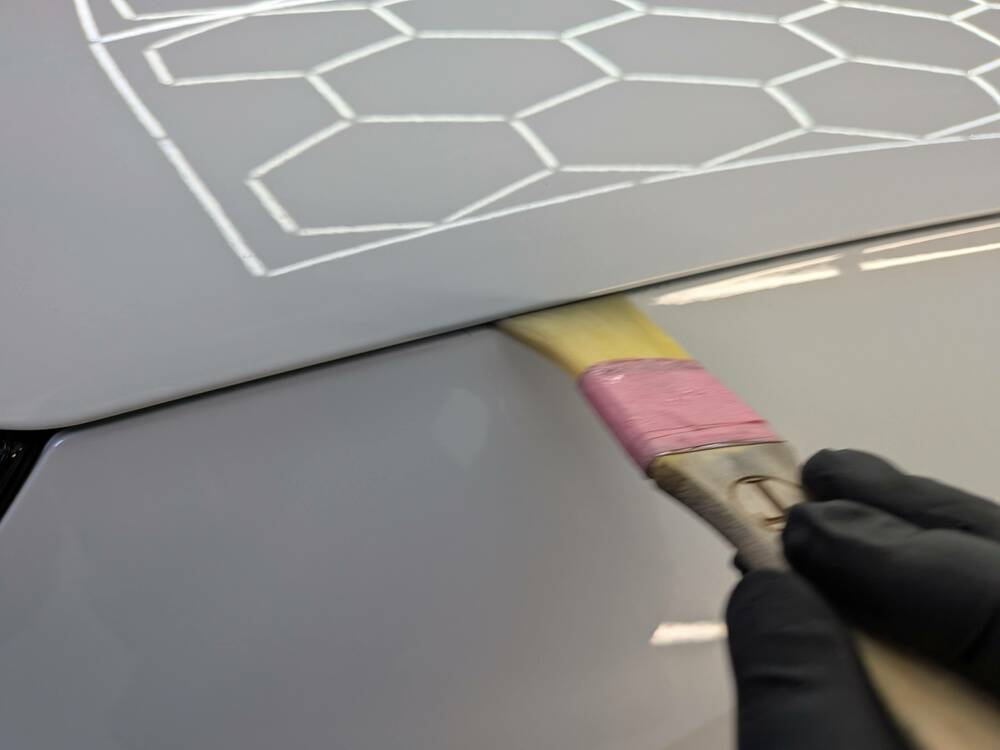 酸性ケミカルで水垢汚れを除去