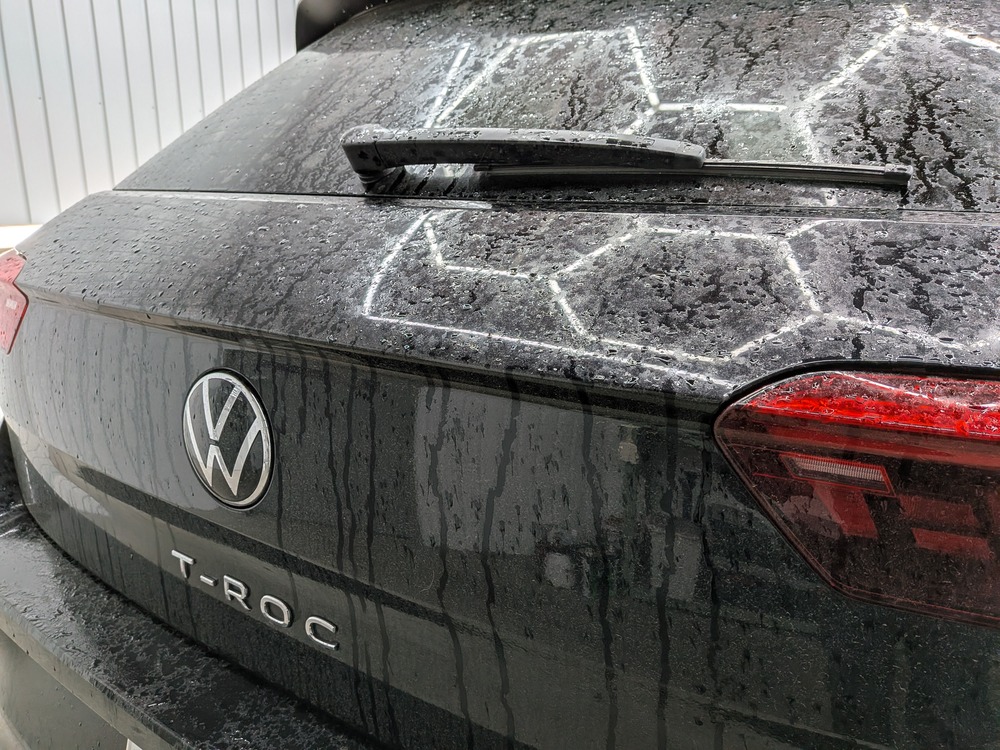フォルクスワーゲン T-Roc TDI R-Line メンテナンスコーティングブログの画像2 札幌・江別で高耐久ガラスコーティング