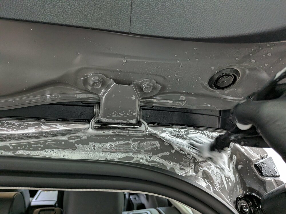 トヨタ RAV4 ハイブリット アドベンチャーコーティングブログの画像11 札幌・江別で高耐久ガラスコーティング