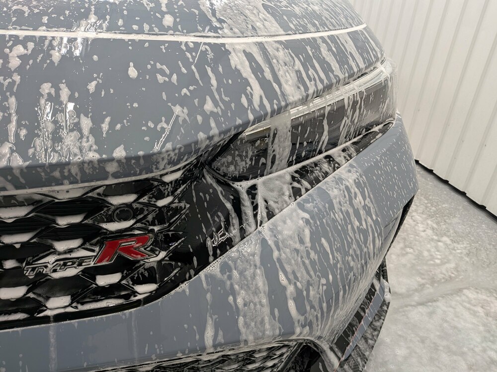 シビック TYPE R Racing Black Package メンテナンスコーティングブログの画像11　札幌・江別で高耐久ガラスコーティング