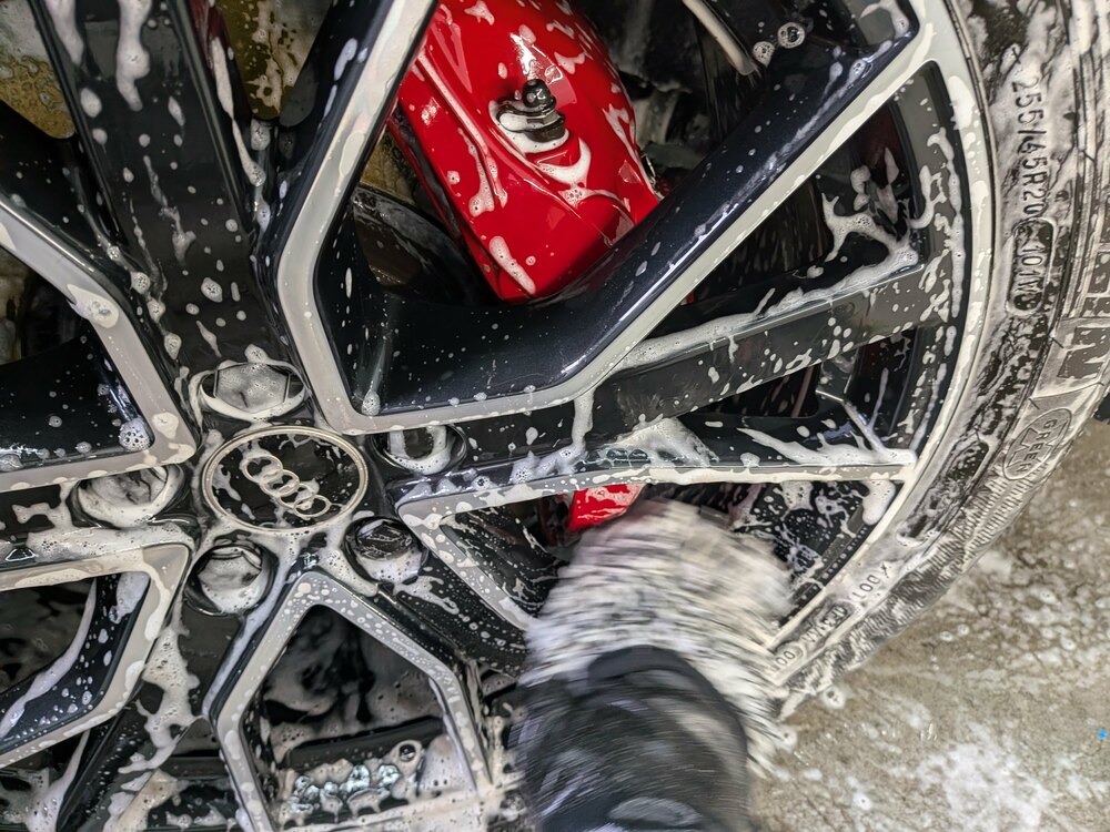 アウディ SQ5 Sportbackコーティングブログの画像10 札幌・江別で高耐久ガラスコーティング