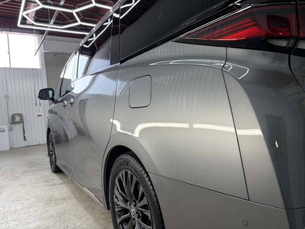 トヨタ ヴェルファイア Z Premier E-Fourコーティングブログの画像1　札幌・江別で高耐久ガラスコーティング