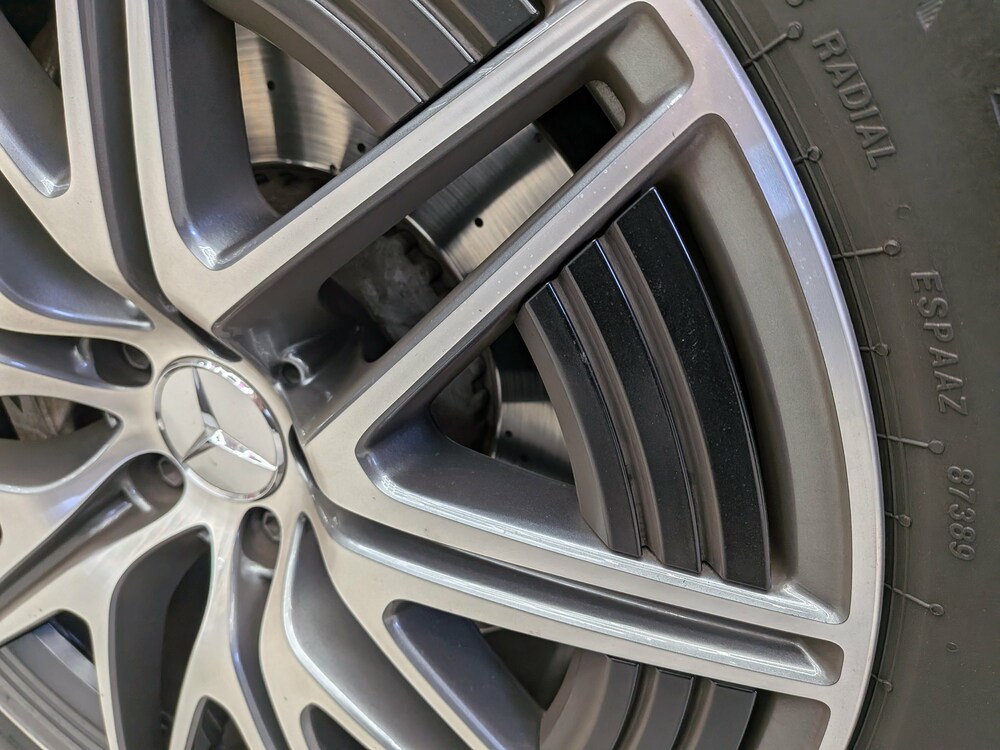 メルセデスベンツ AMG GLC 43 4MATICコーティングブログの画像5 札幌・江別で高耐久ガラスコーティング