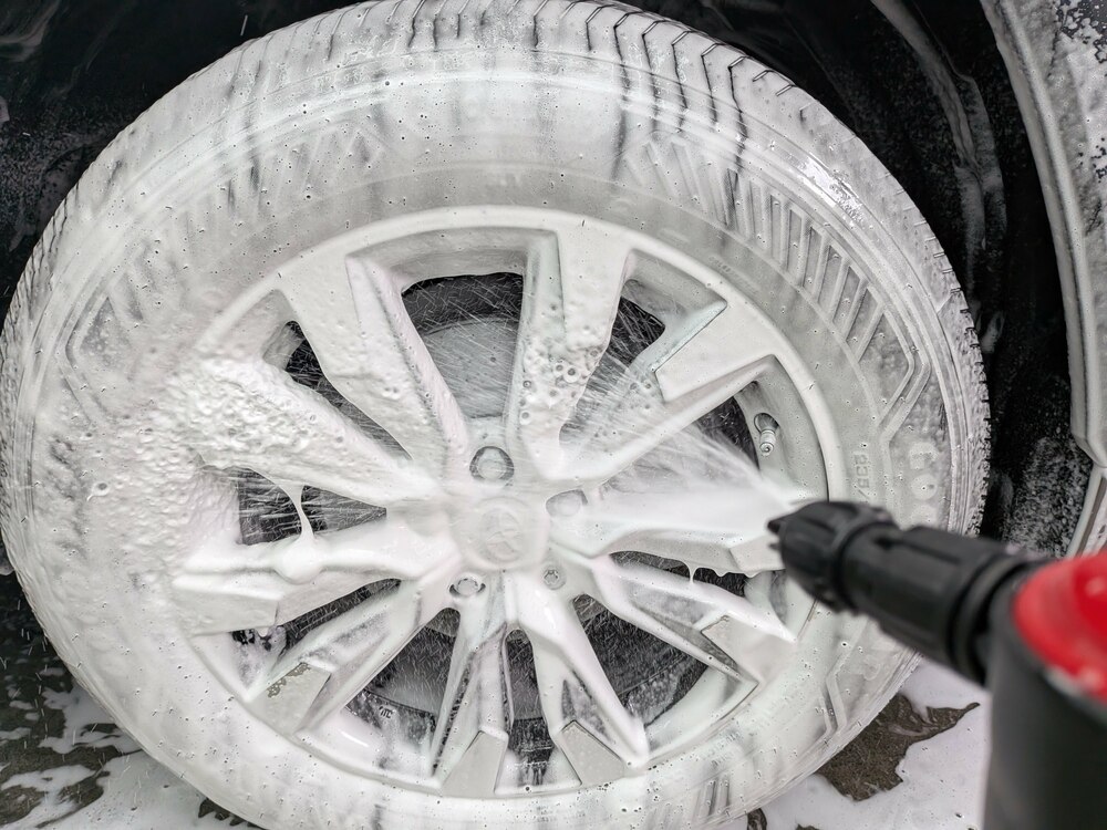 トヨタ RAV4 ハイブリット Zコーティングブログの画像4 札幌・江別で高耐久ガラスコーティング