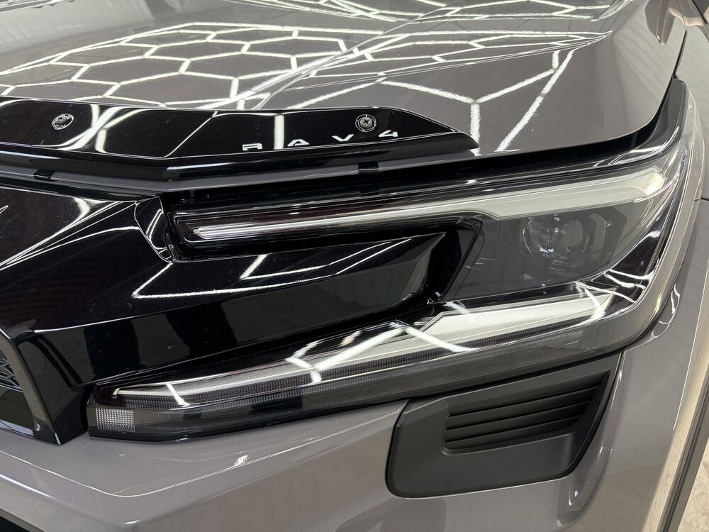 トヨタ RAV4 ハイブリット アドベンチャーコーティングブログの画像2 札幌・江別で高耐久ガラスコーティング