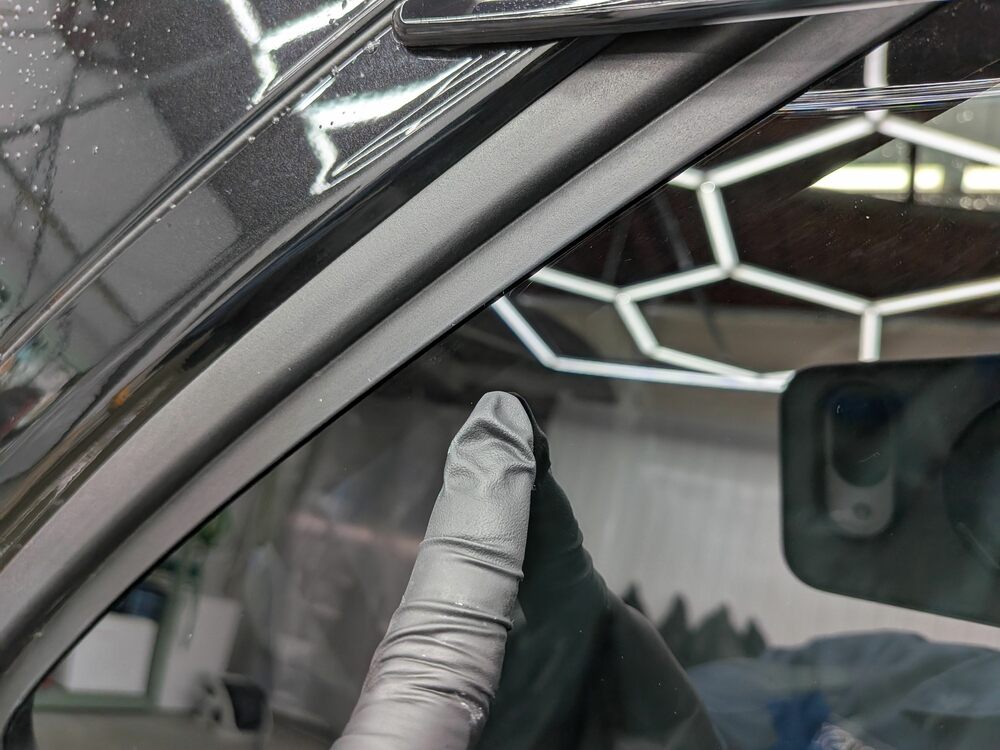 トヨタ ヤリスクロス ハイブリット Gコーティングブログの画像28　札幌・江別で高耐久ガラスコーティング