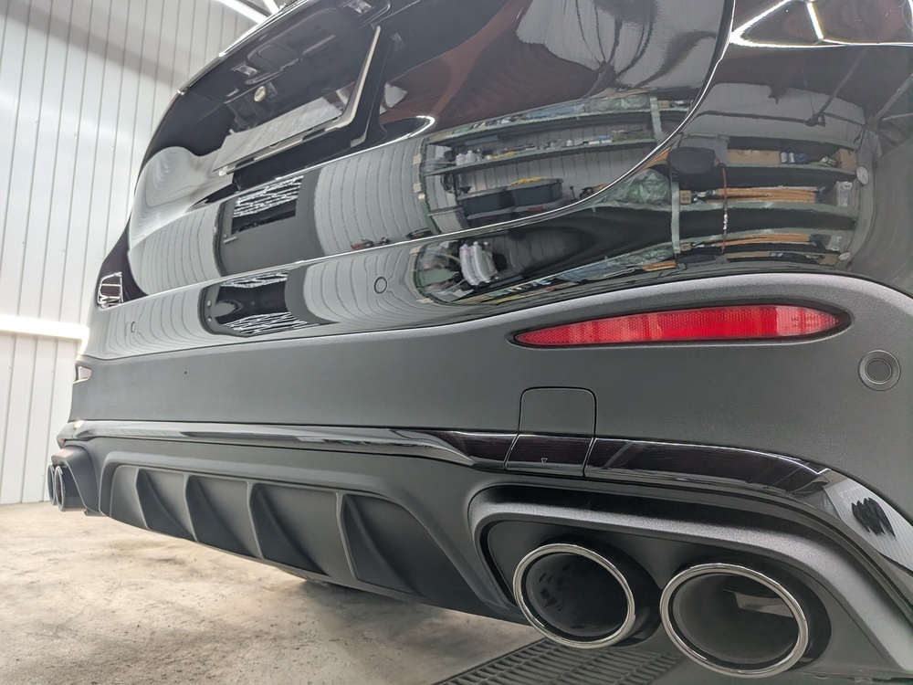 メルセデスベンツ AMG GLC 43 4MATICコーティングブログの画像3 札幌・江別で高耐久ガラスコーティング