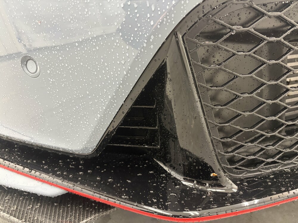 シビック TYPE R Racing Black Package メンテナンスコーティングブログの画像2　札幌・江別で高耐久ガラスコーティング