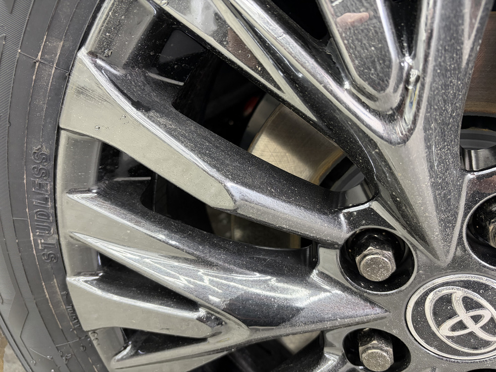 トヨタ ヴェルファイア Z Premier E-Fourコーティングブログの画像4　札幌・江別で高耐久ガラスコーティング