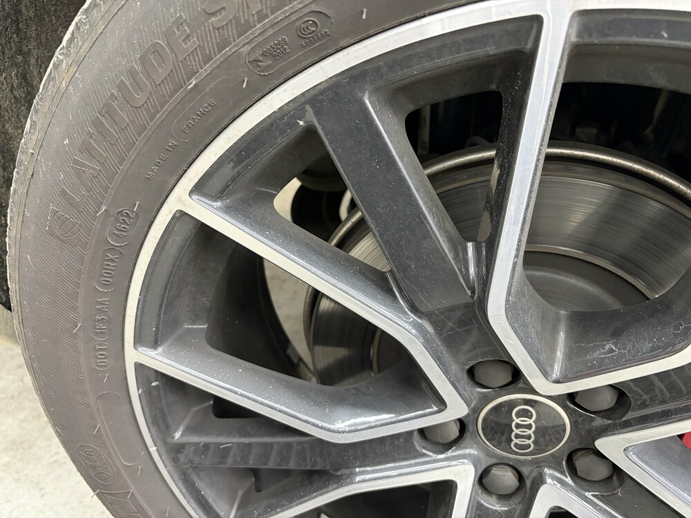 アウディ SQ5 Sportbackコーティングブログの画像8 札幌・江別で高耐久ガラスコーティング
