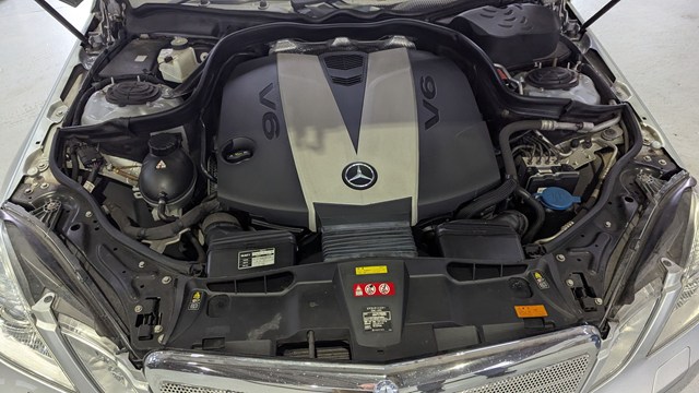 メンテナンスレポート:メルセデスベンツ W212 エンジンチェックランプ
